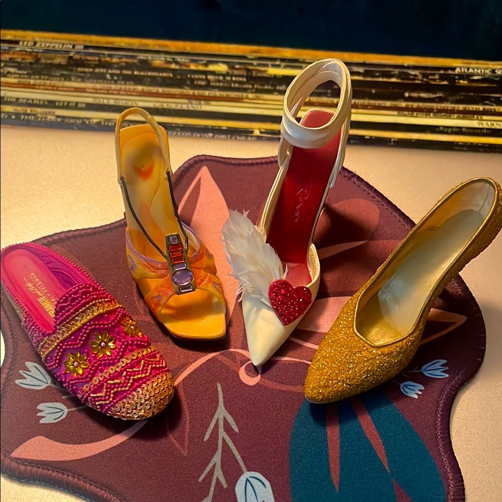 Just The Right Shoe Pink and Orange Heels Collection